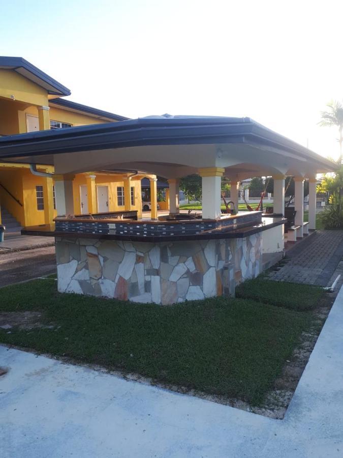 Piarco Village Suites Exteriér fotografie