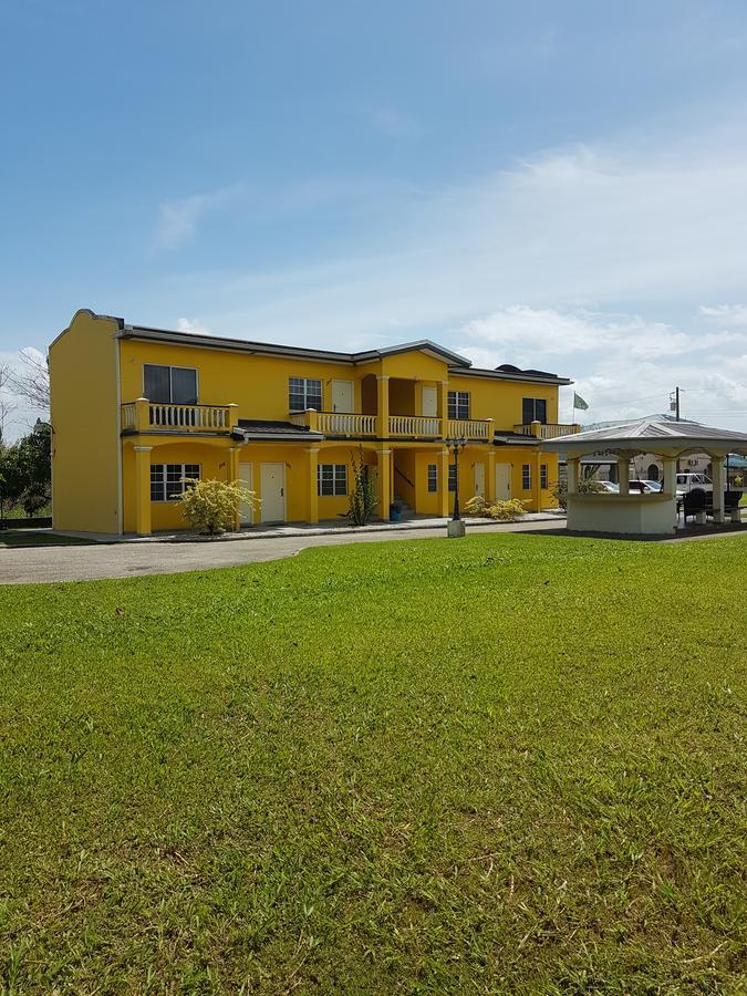 Piarco Village Suites Exteriér fotografie