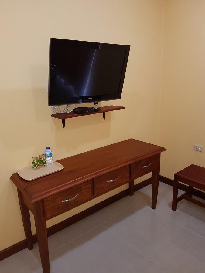 Piarco Village Suites Exteriér fotografie