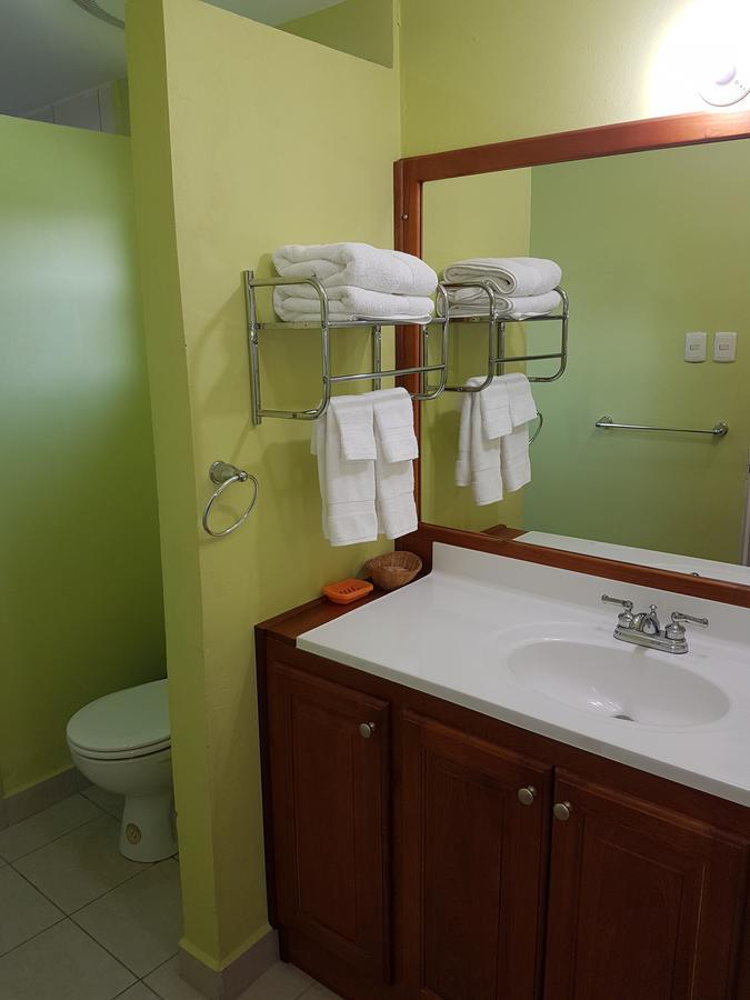 Piarco Village Suites Exteriér fotografie